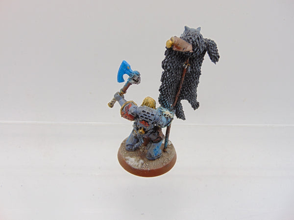 Grey Hunter with Wolf Standard