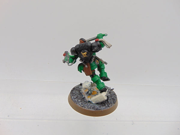 Primaris Lieutenant in Reiver Armour