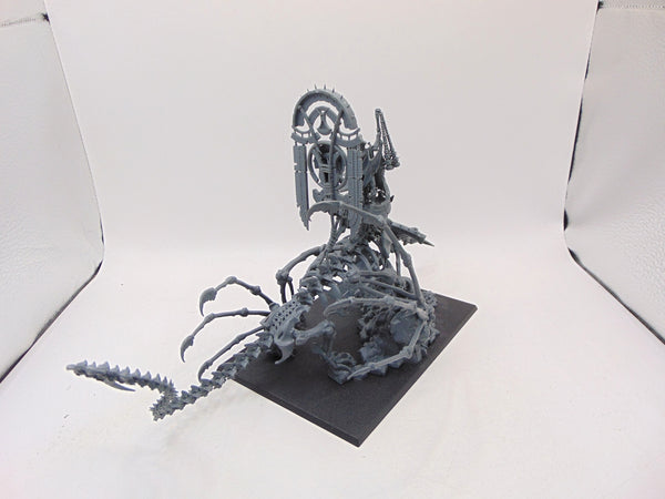 Tomb King on Necrolith Bone Dragon