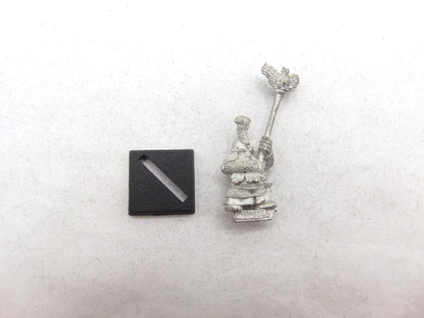 Imperial Dwarf Command Standard