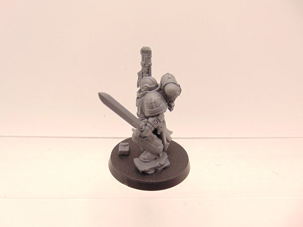 Primaris Lieutenant Zakariah