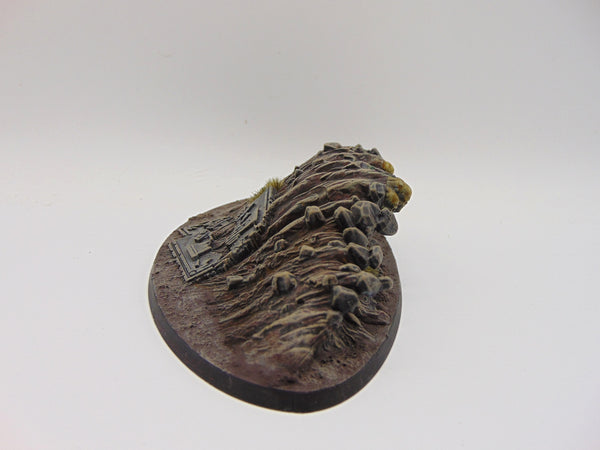 The Suffocating Gravetide