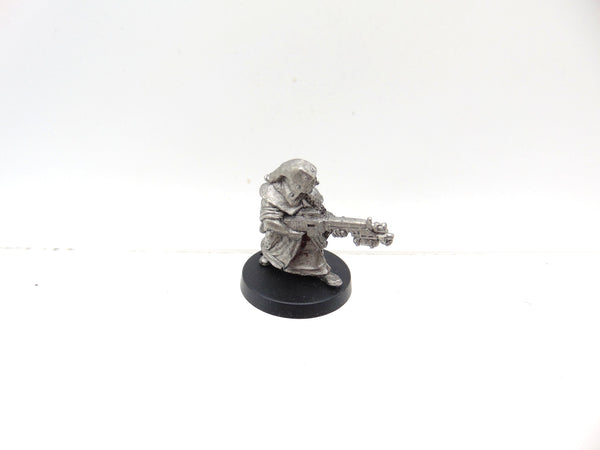 Brethren with Autogun