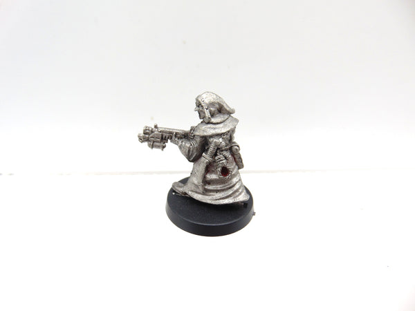 Brethren with Autogun