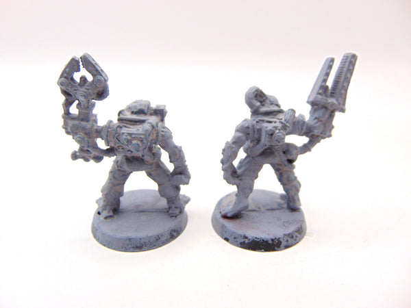 Servitors