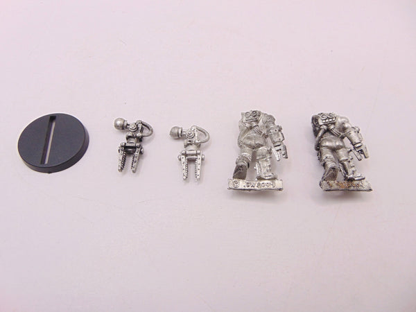 Servitors