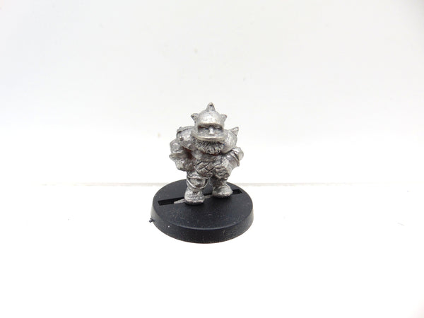 Dwarf Lineman