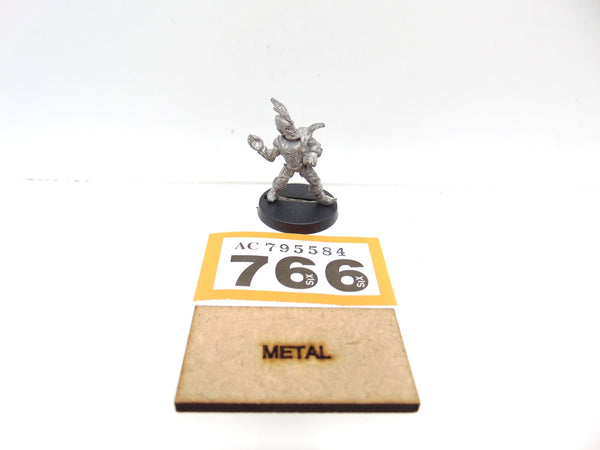 Dark Elf Thrower