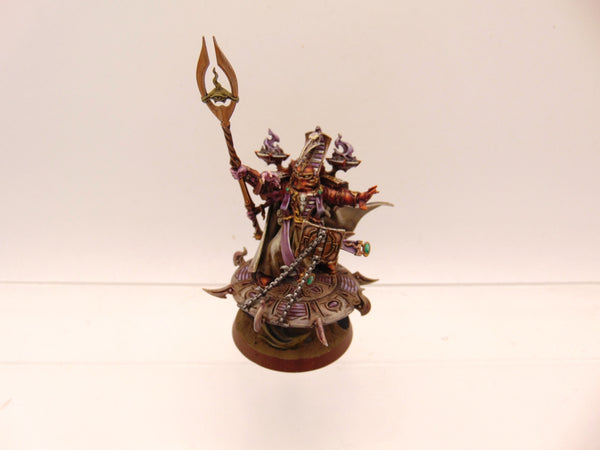 Exalted Sorcerer on Disc of Tzeentch
