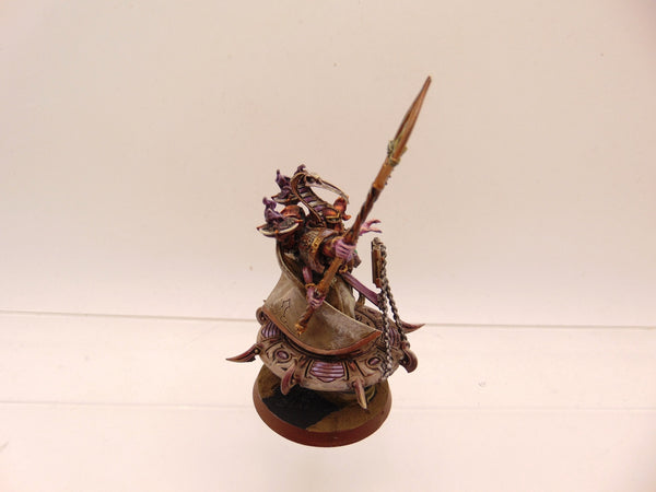 Exalted Sorcerer on Disc of Tzeentch