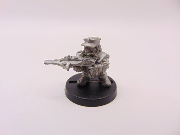 Squat Shuriken Catapult