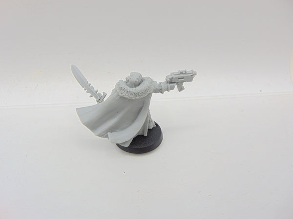 Inquisitor with Bolt Pistol & Power Sword