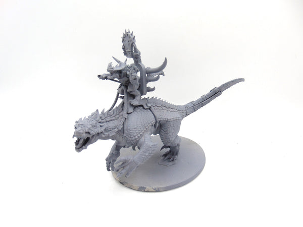 Saurus Oldblood / Kroq Gar on Carnosaur