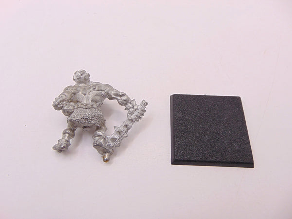 C23 Giant Ogre Ogre Club & Mace