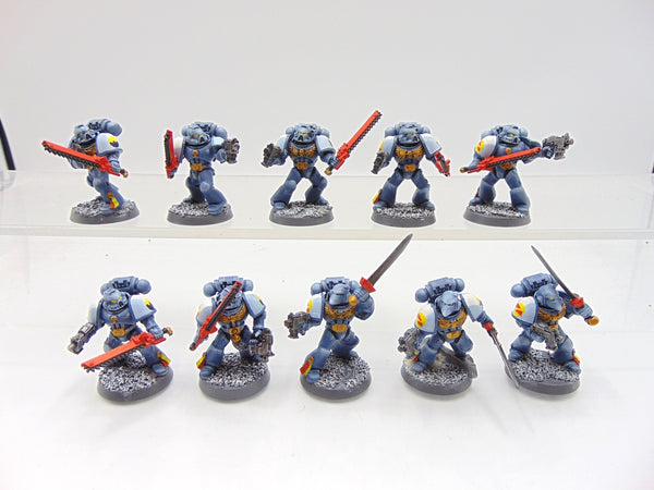 Grey Hunters