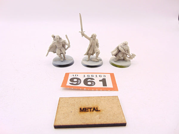 The Three Hunters, Heroes of the West