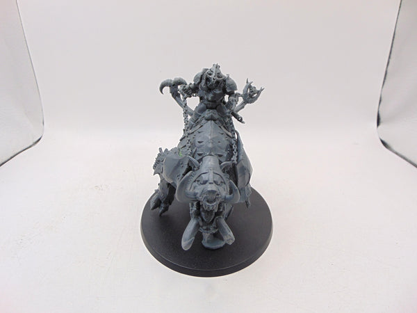 Maw-grunta Gouger