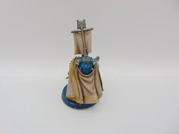 Praetor with Power Axe