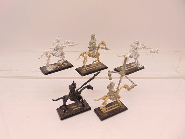Black / Wight Knights