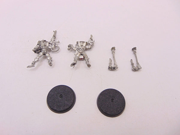 Eldar Support Platform Crew