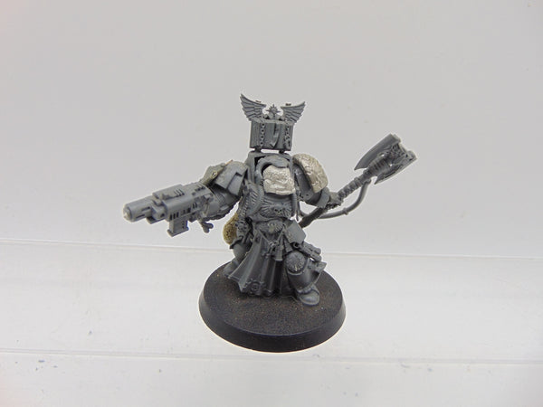 Librarian in Terminator Armour