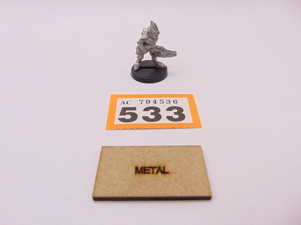 Space Elf Standard Bearer Menhe Worldsong