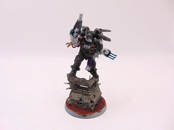 Chapter Master Kayvaan Shrike