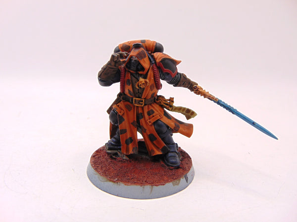 Primaris Librarian in Phobos Armour