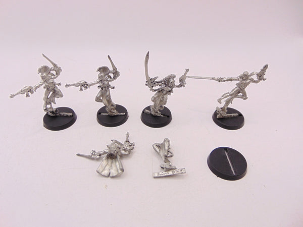 Harlequin Troupe