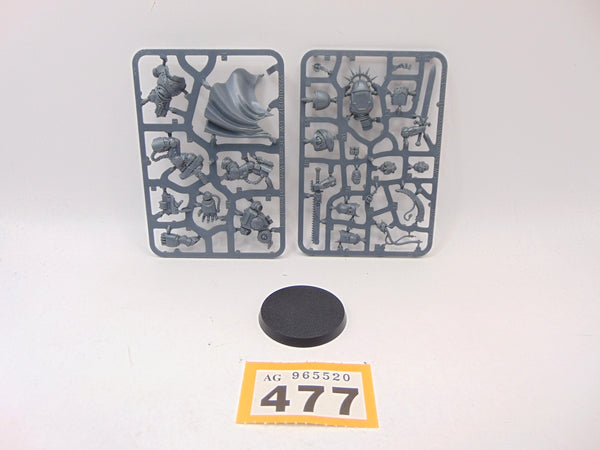 Primaris Captain in Gravis Armour