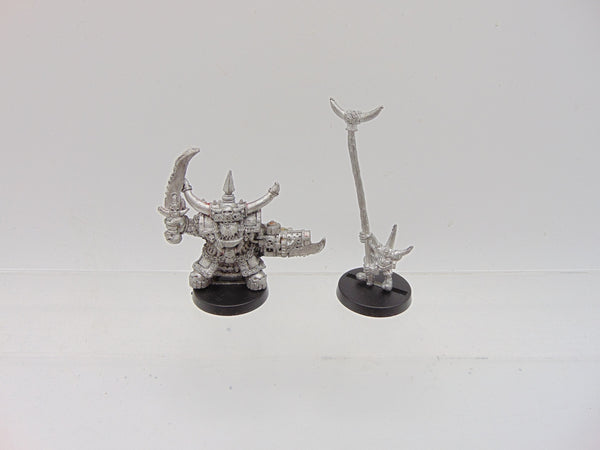 Ghazghkull Thraka and Makari