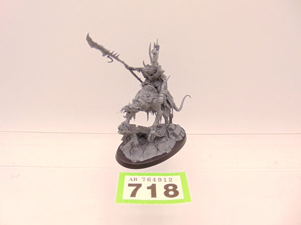 Clawlord on Gnaw-Beast