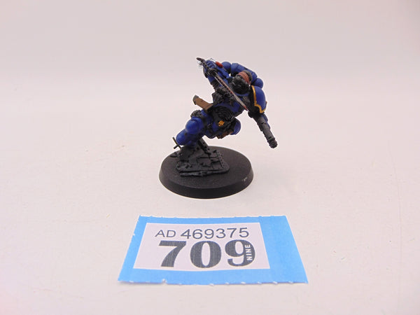 Primaris Lieutenant in Reiver Armour