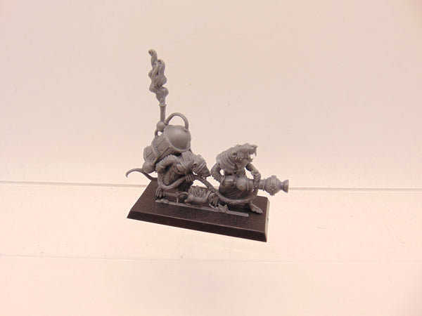 Warpfire Thrower