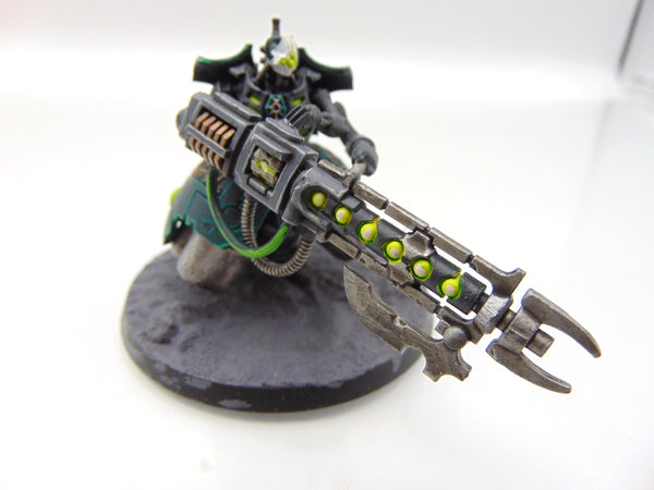Lokhust Heavy Destroyer