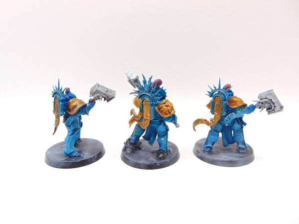 Retributors