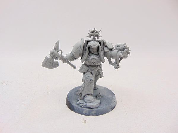 Librarian in Terminator Armour