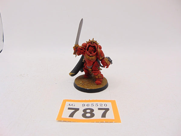 Primaris Captain in Gravis Armour