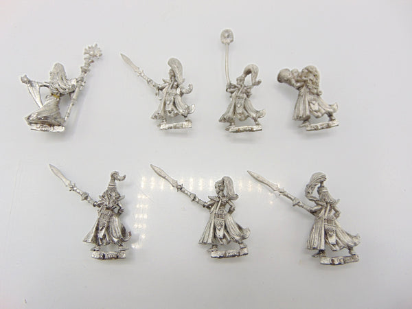 High Elf Everqueen & Her Maiden Guard