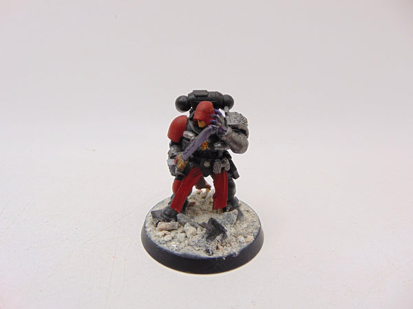 Primaris Librarian in Phobos Armour Conversion
