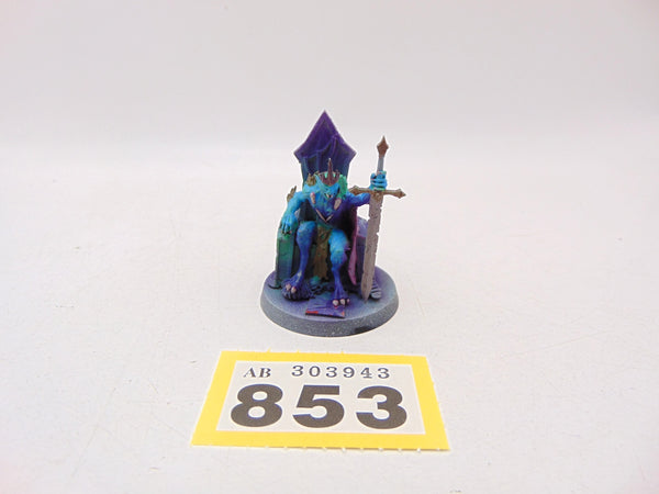 Abhorrant Ghoul King with Crown of Delusion