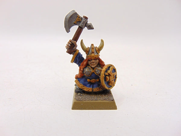 Dwarf Queen Helgar Longplaits