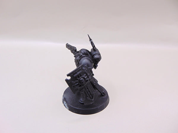 Primaris Lieutenant with Storm Shield