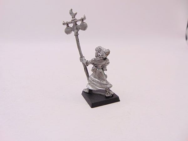 Wood Elf Moon Standard