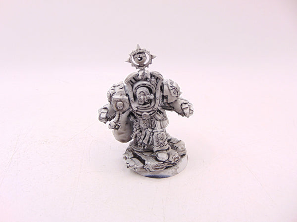 Marneus Calgar