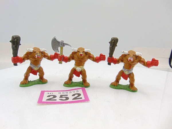 Warhammer Quest Minotaurs