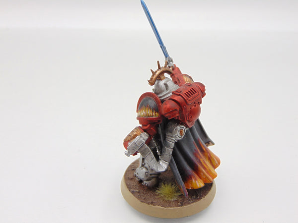 Primaris Captain in Gravis Armour