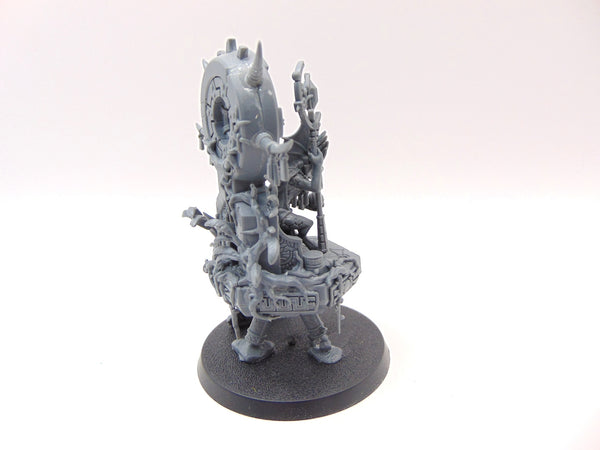 Skink Starseer