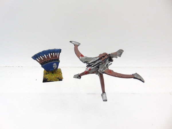 Eagle-claw Bolt Thrower