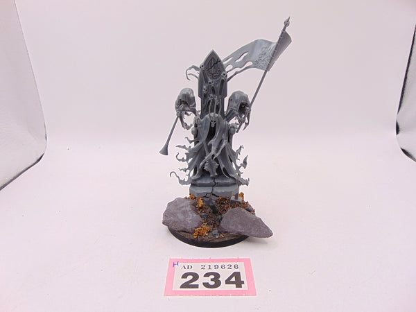 Kurdoss Valentian, The Craven King